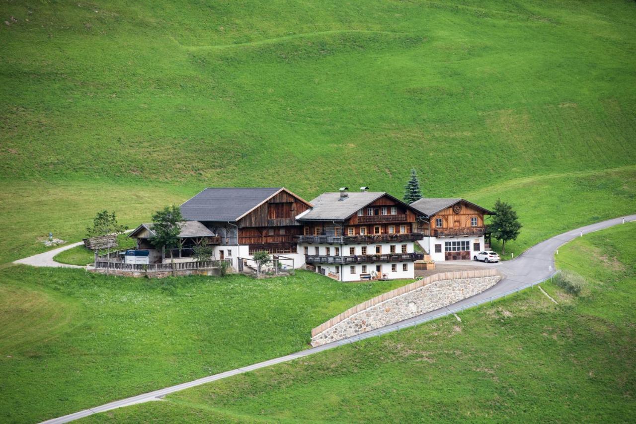 אינרבילגרטן Ausserwalderhof מראה חיצוני תמונה